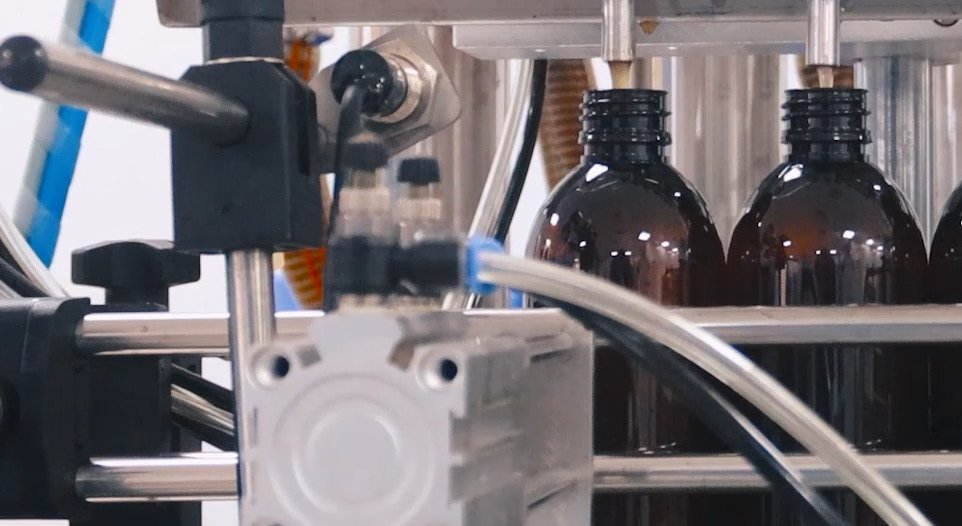 Laboratoire AZ-PHARMA à Fès